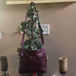 Hobo Crossbody - Vintage Hide in Pretty burgundy🍷